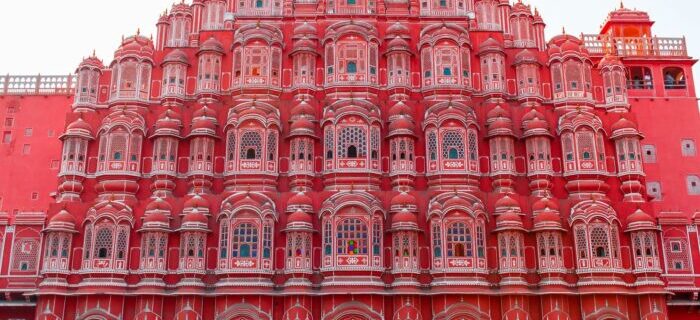 hawa mahal why you should visit India once in life